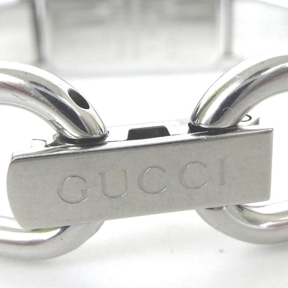 Authentic Gucci G-Frame Bracelet Watch - Picture 7 of 9